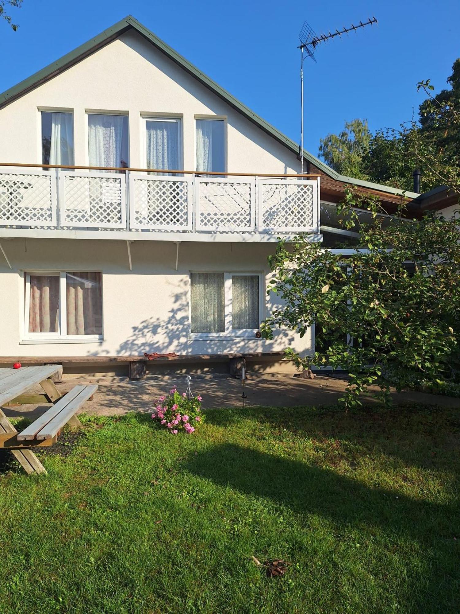Apartments Near The Concert Hall Dzintari Jurmala Ngoại thất bức ảnh