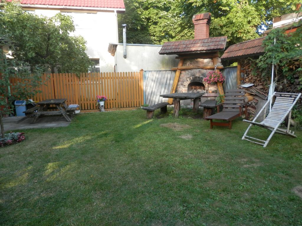 Apartments Near The Concert Hall Dzintari Jurmala Ngoại thất bức ảnh